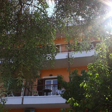 Tina Hotel Limni  Bagian luar foto