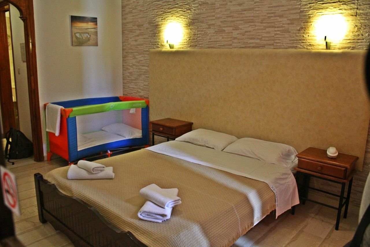 Tina Hotel Limni Ruang foto