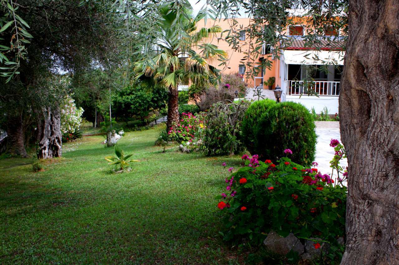 Tina Hotel Limni Bagian luar foto