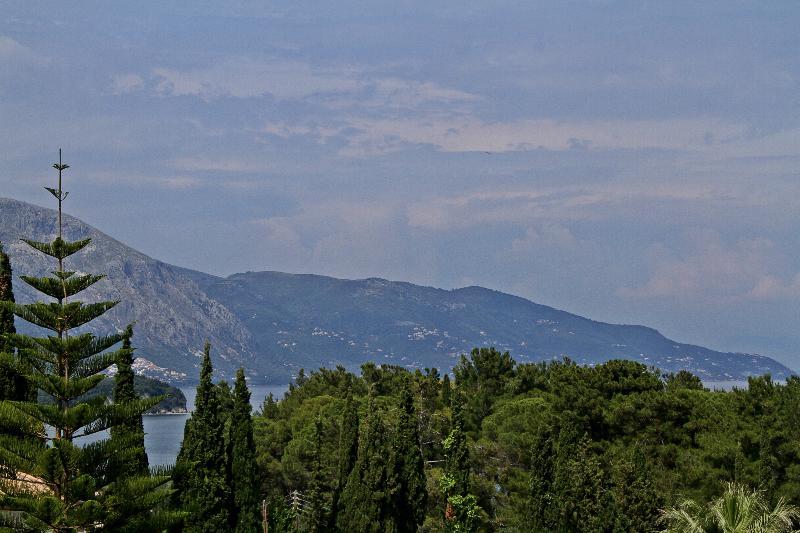 Tina Hotel Limni  Bagian luar foto